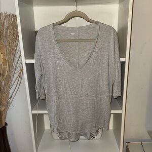 Express Light Gray V-Neck Tunic Shirt